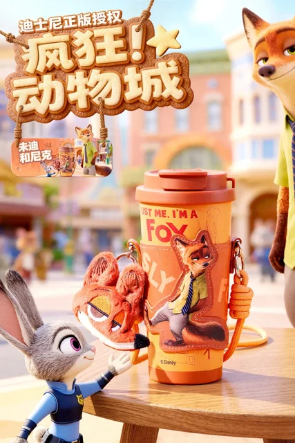 AI 辅助 · 商业海报封面